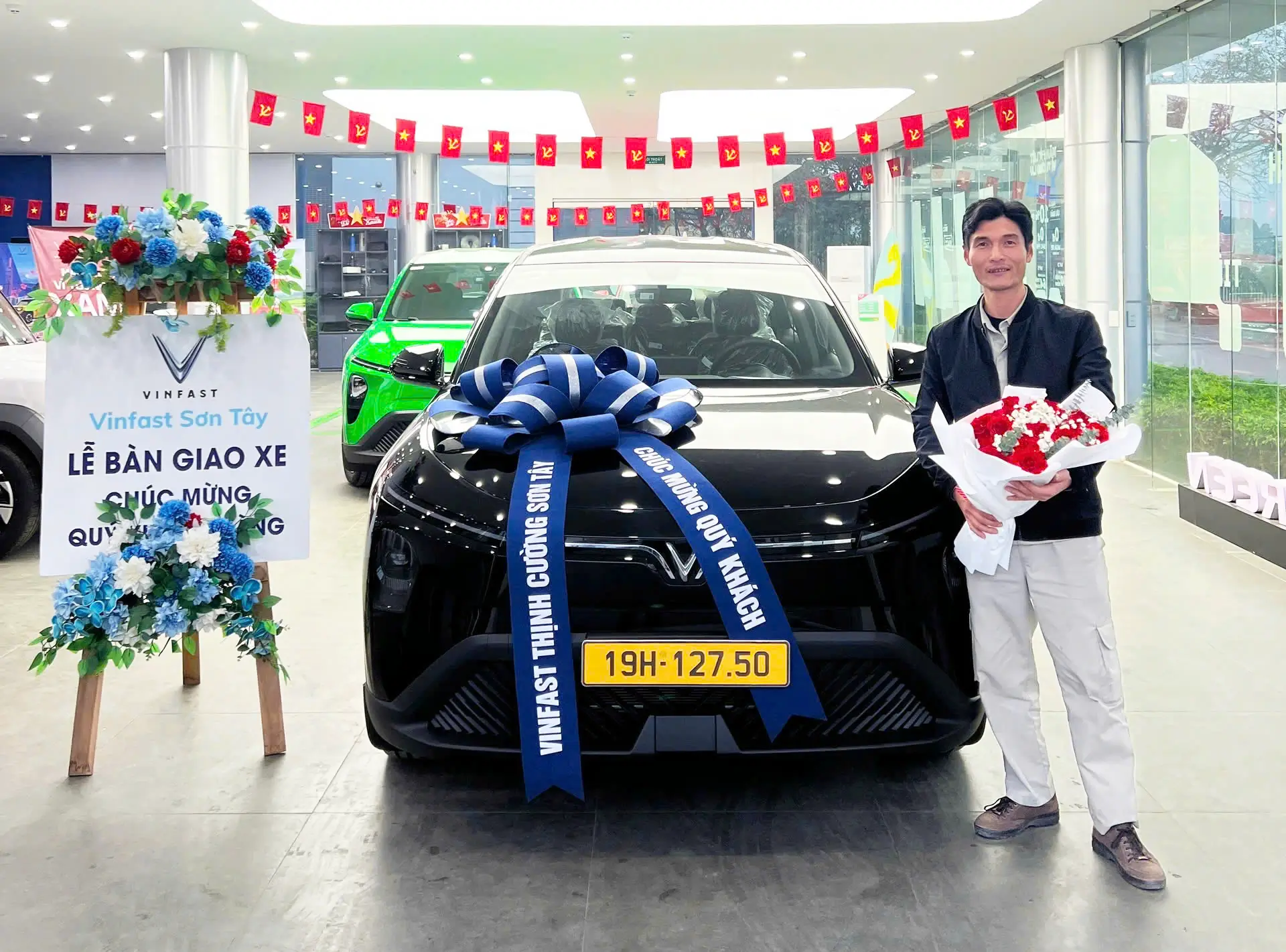 Bàn giao xe mới nhất