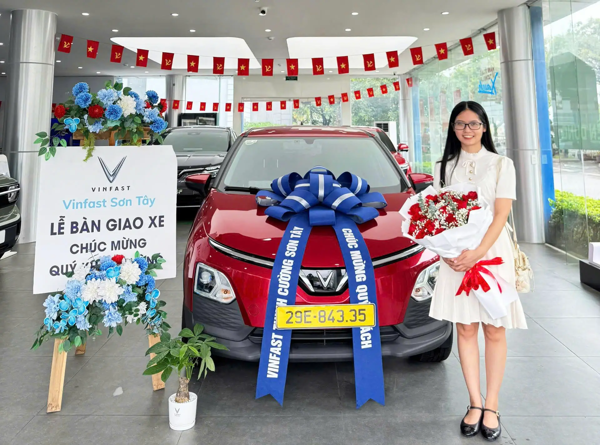 Bàn giao xe mới nhất
