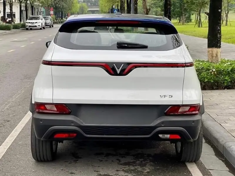 Vinfast VF5